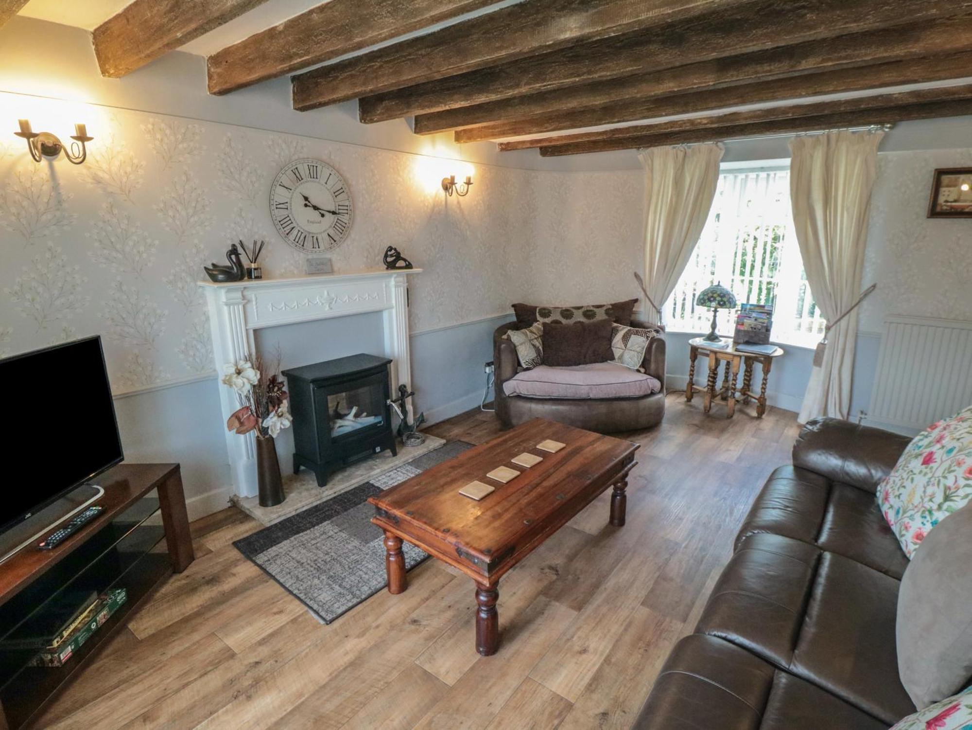 11A High Street Villa Scarborough Bagian luar foto